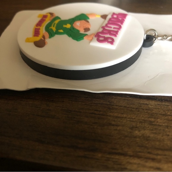 Tucks Ride Me Bottle Opener Keychain NWOT - Picture 4 of 4